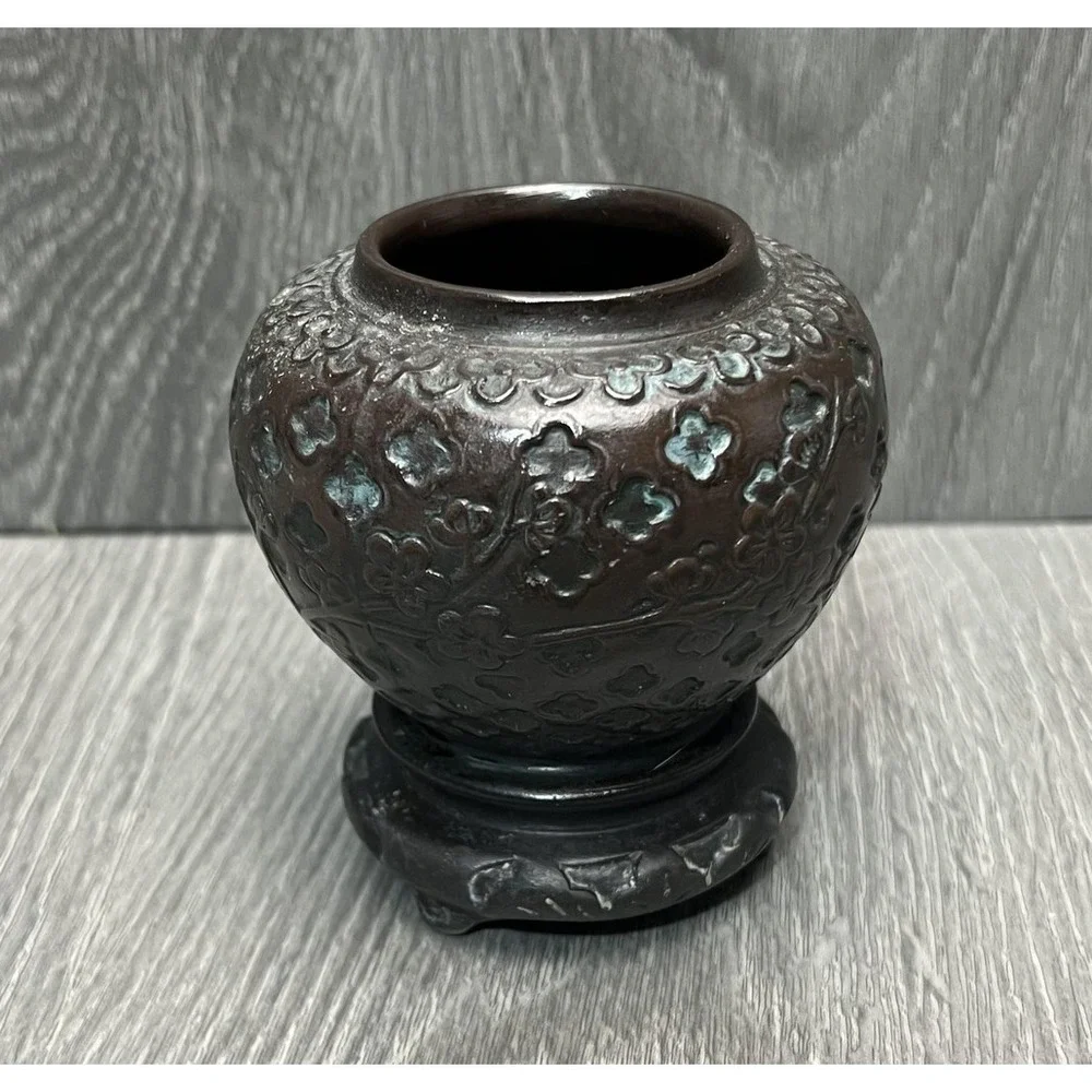Antique Japanese Porcelain Vase Meiji Taisho Era Floral Blossom Black Signed